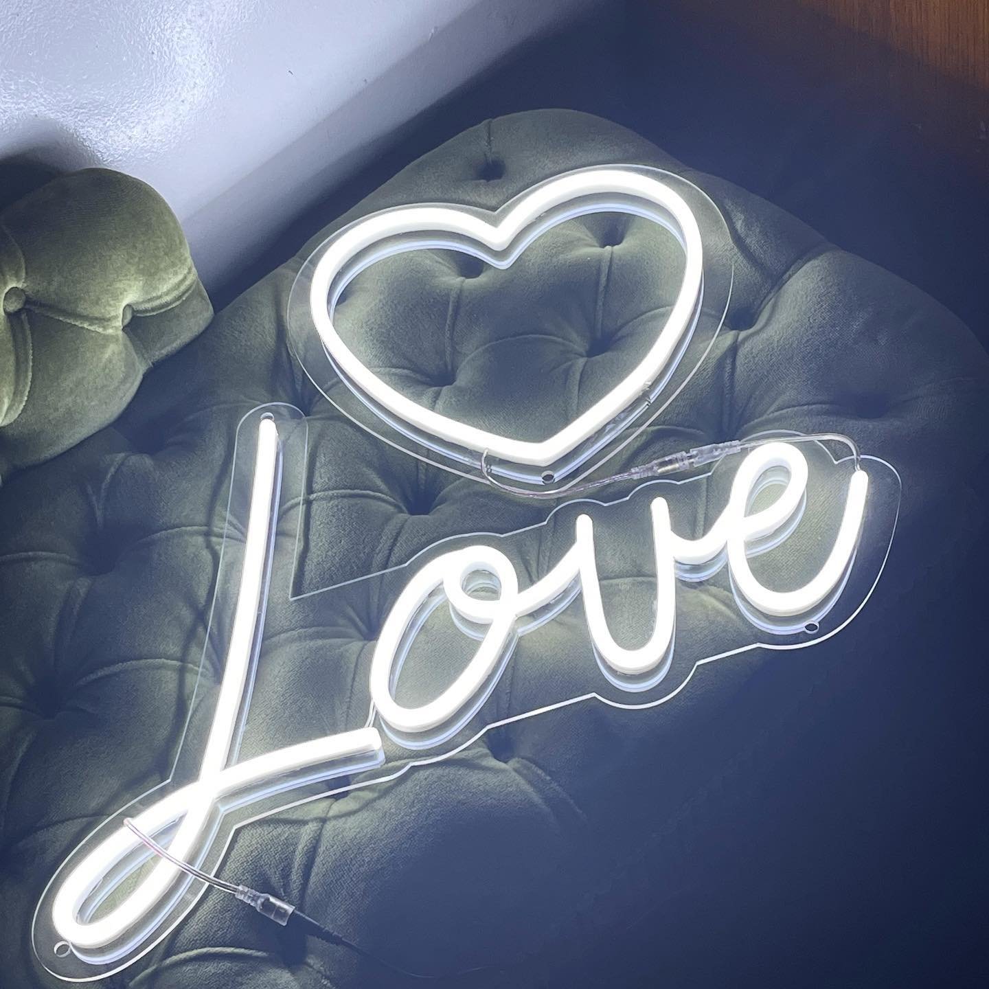 neon_1628513678_2636486279581235863_680390509