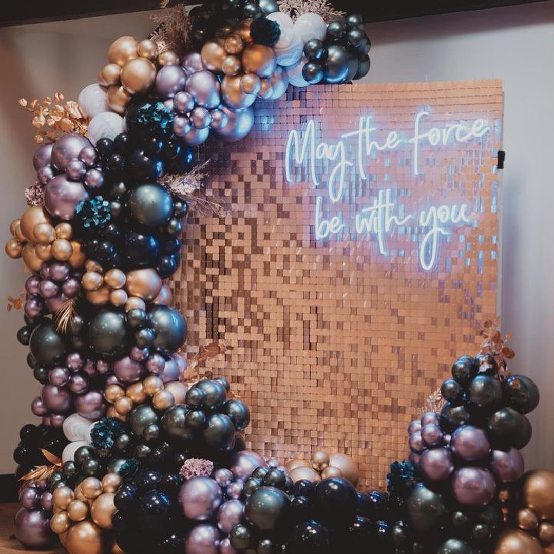 neon_1703267605_3263567677050129345_680390509